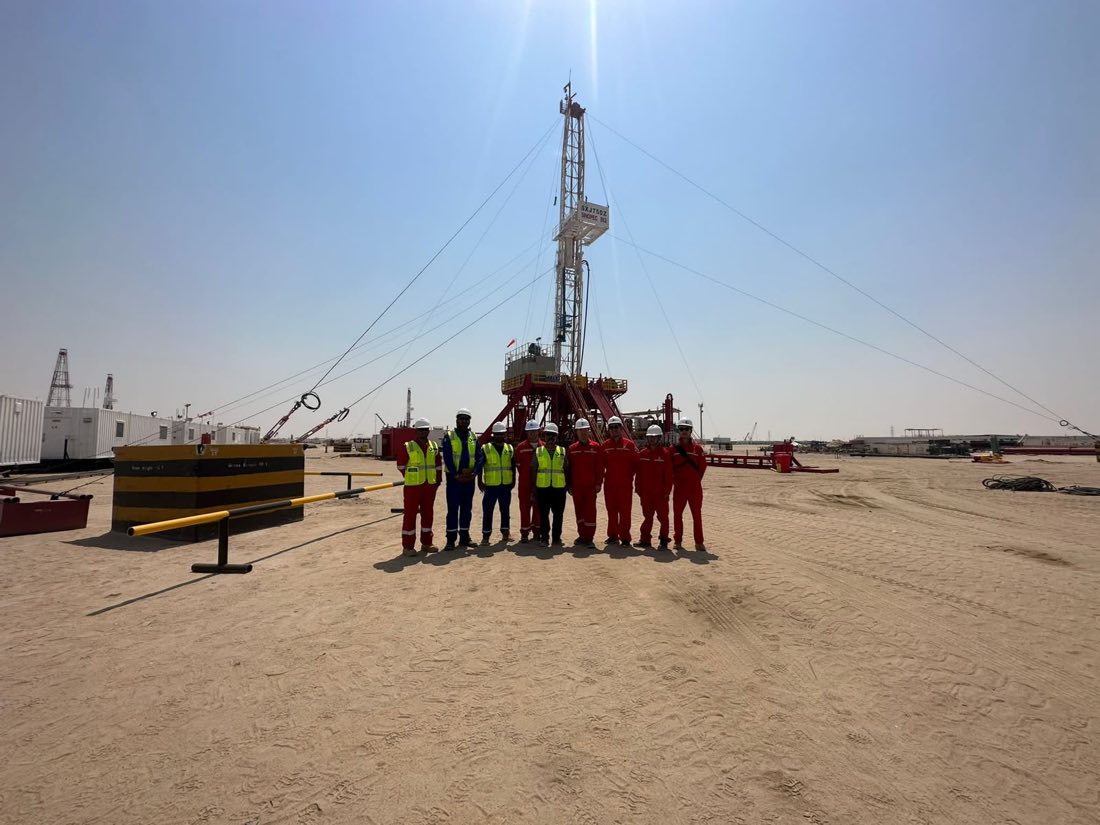 Darren United crew on site at a rig location