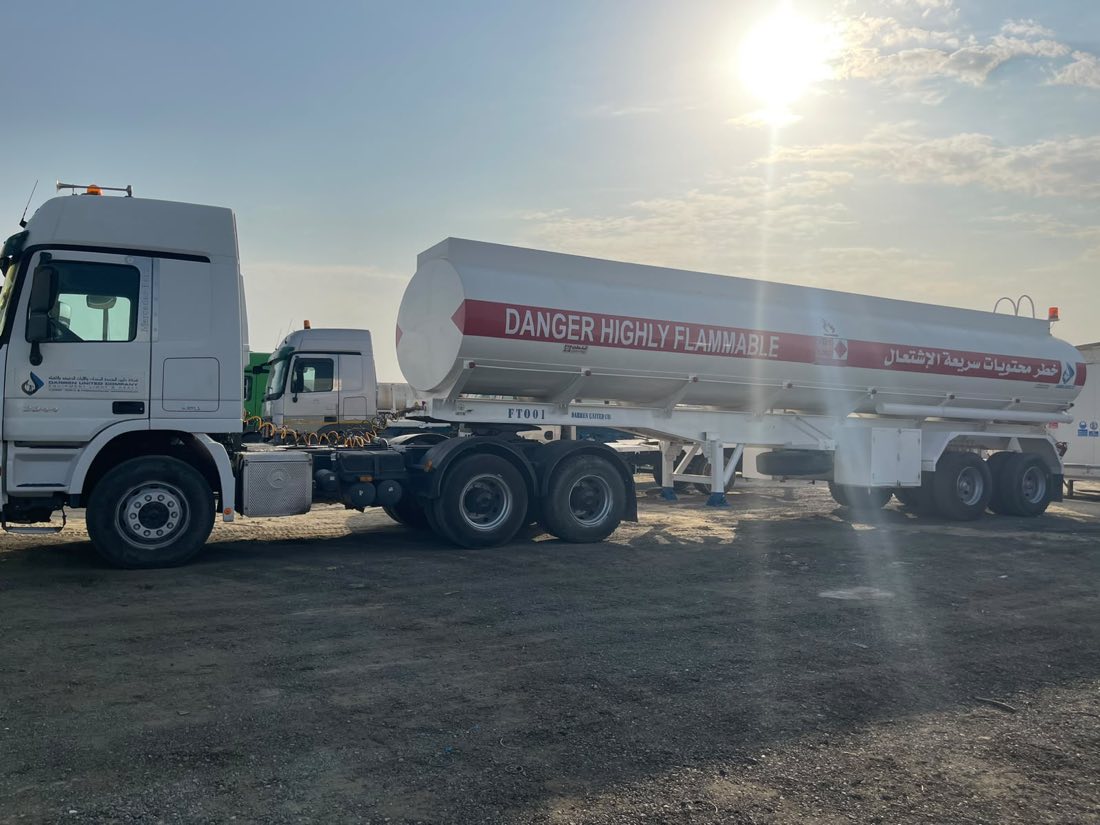 Darren United fuel tanker trailer